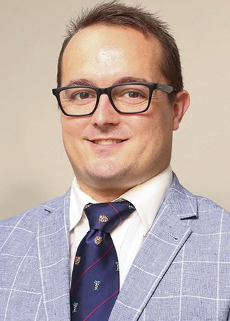 Dr Jan-Petrus Grey